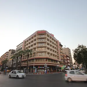 מלון Grand Corner Boutique, איזמיר
